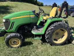 2005 John Deere 3720 Image