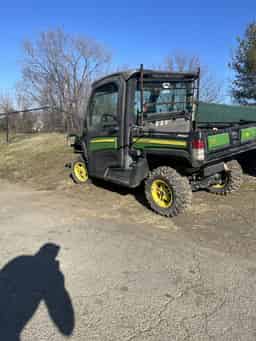 2021 John Deere XUV 835M Image
