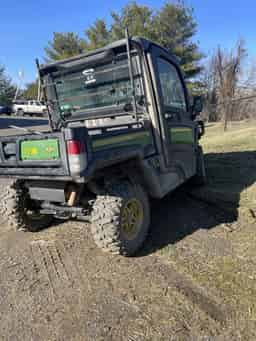 2021 John Deere XUV 835M Image