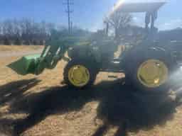 2021 John Deere 5075E Image
