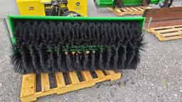 2023 John Deere 60″ HD Front Broom Image