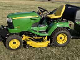 2012 John Deere X729 Image