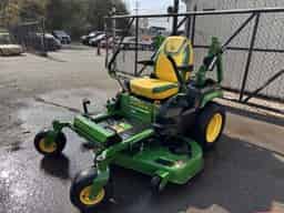2023 John Deere Z545R Image