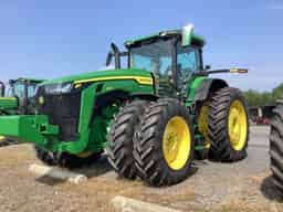 2021 John Deere 8R 340 Image
