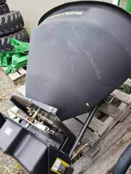 2016 John Deere LP49056 Image