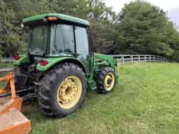 2003 John Deere 5320 Image