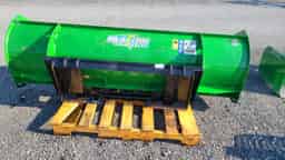2020 HLA SP180084 Snow Push Image