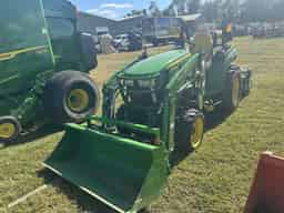 2022 John Deere 2032R Image