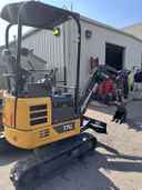 John Deere 17G Image