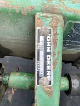 1988 John Deere 7000 Image