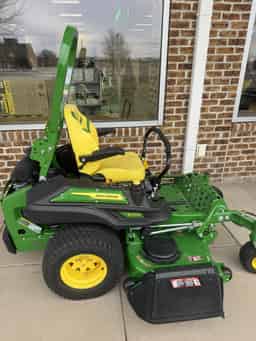 2023 John Deere Z930M Image