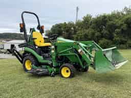 2014 John Deere 1025R Image