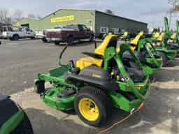 2022 John Deere Z735M Image