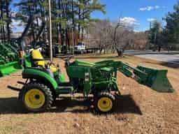 2021 John Deere 2025R Image