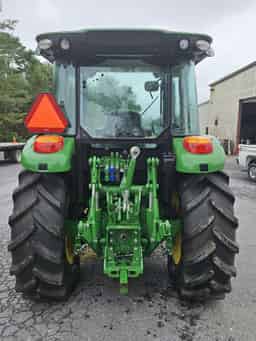 2022 John Deere 5090M Image