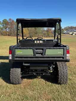 2024 John Deere XUV 835M Image