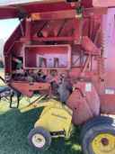 2011 New Holland BR7070 Image