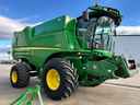 2017 John Deere S660 Image
