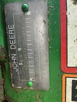2001 John Deere 457 Image