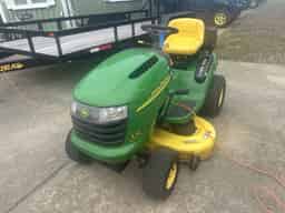 2003 John Deere L110 Image