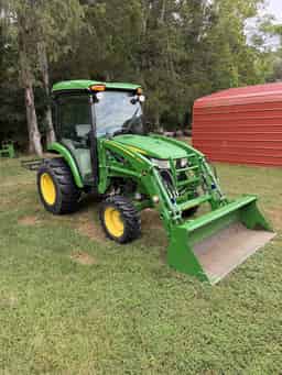 2022 John Deere 3046R Image