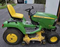 2009 John Deere X720 Image