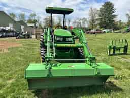2017 John Deere 4052R Image