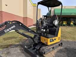 2023 John Deere 17 P Image