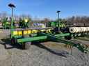 1993 John Deere 7240 Image