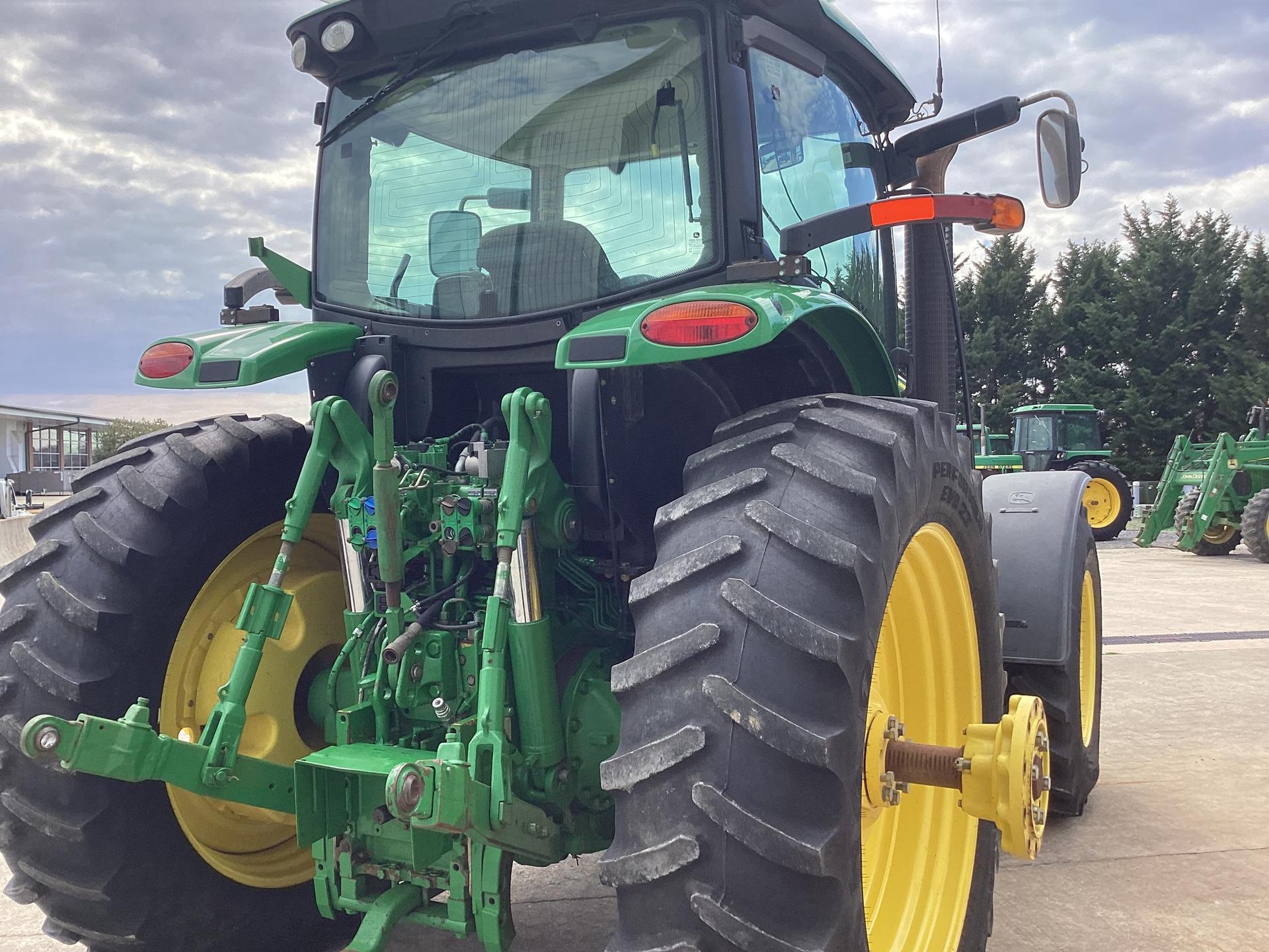 2012 John Deere 6210R Image