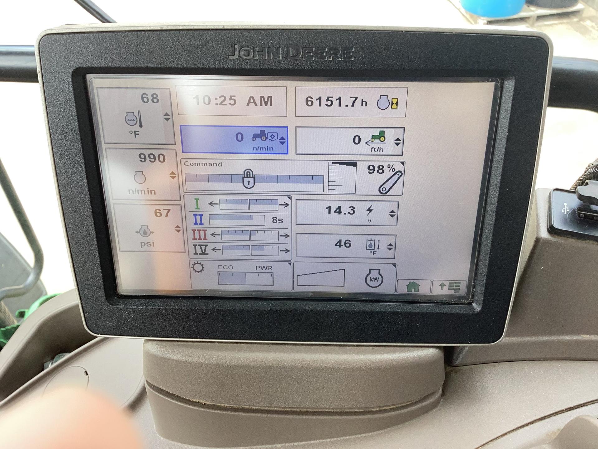 2012 John Deere 6210R Image