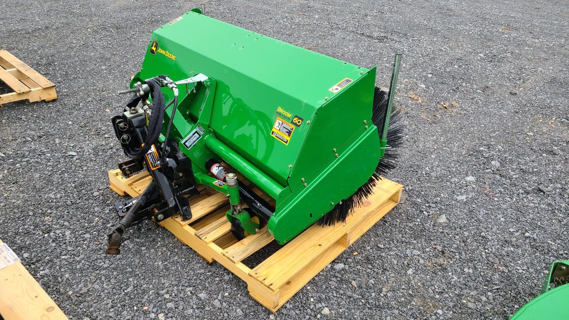 2023 John Deere 60″ HD Front Broom Image
