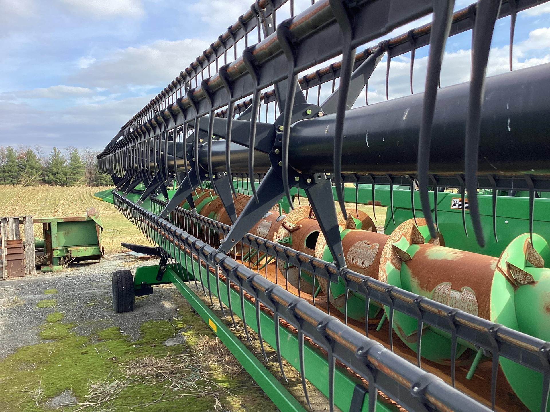2012 John Deere 625F Image