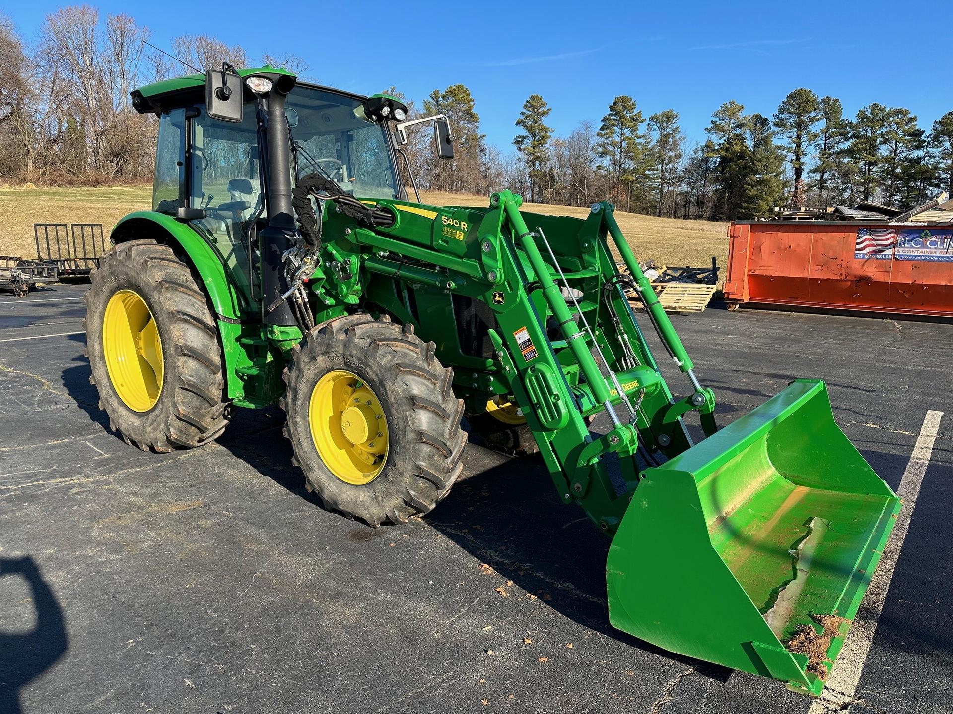 2021 John Deere 5115R Image