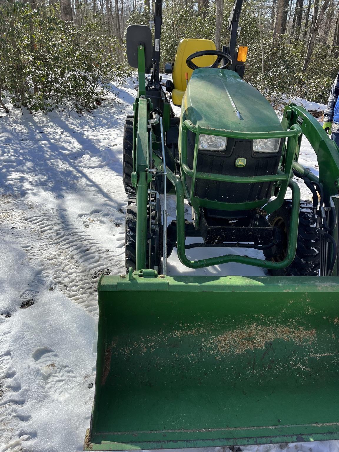 2021 John Deere 2025R Virginia Tractor