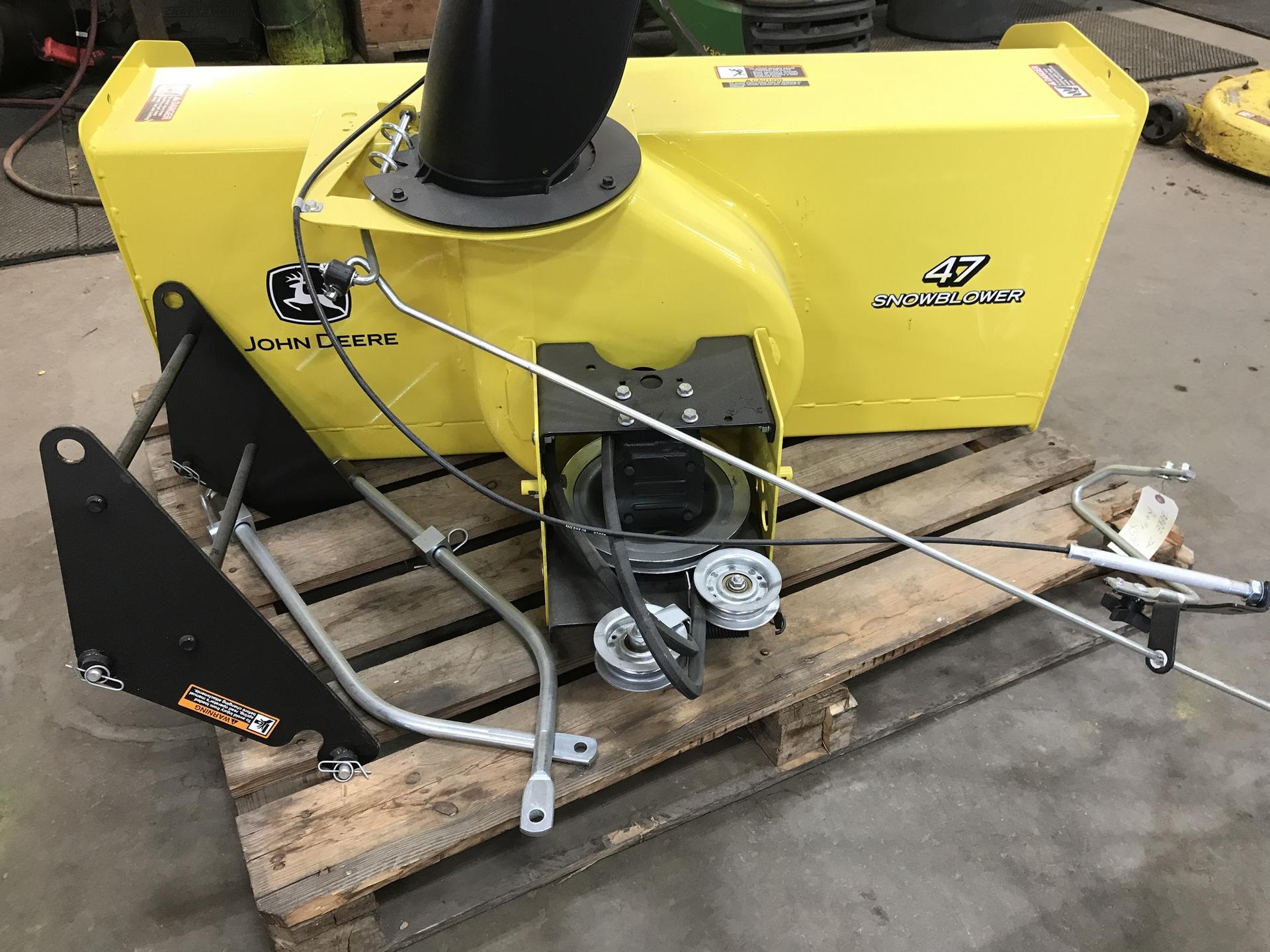 2015 John Deere 47SB Image