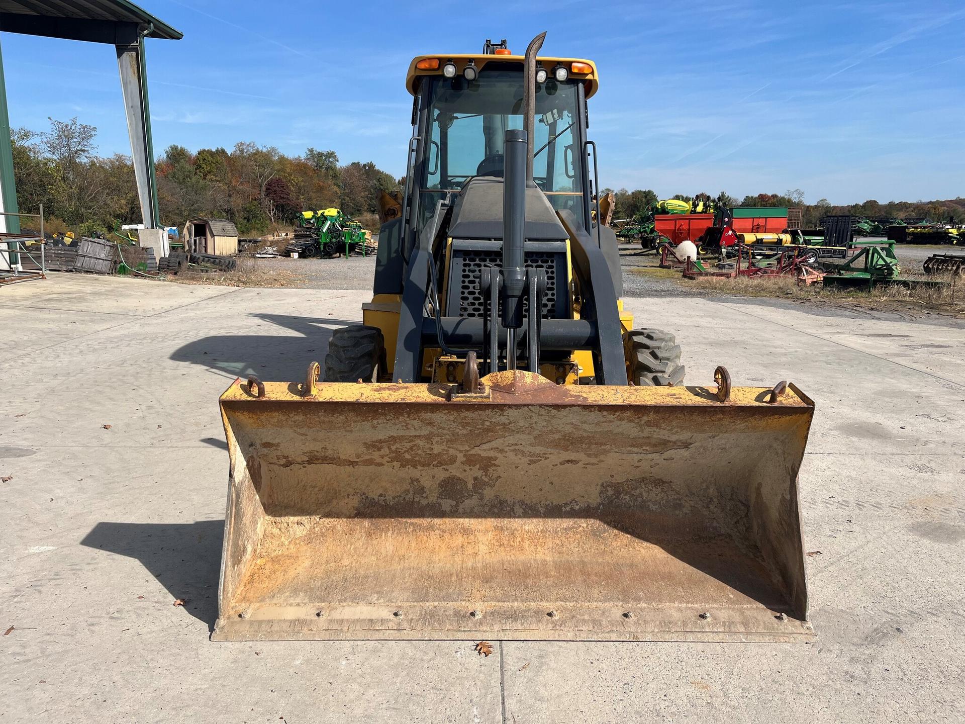 2010 John Deere 310SJ Image