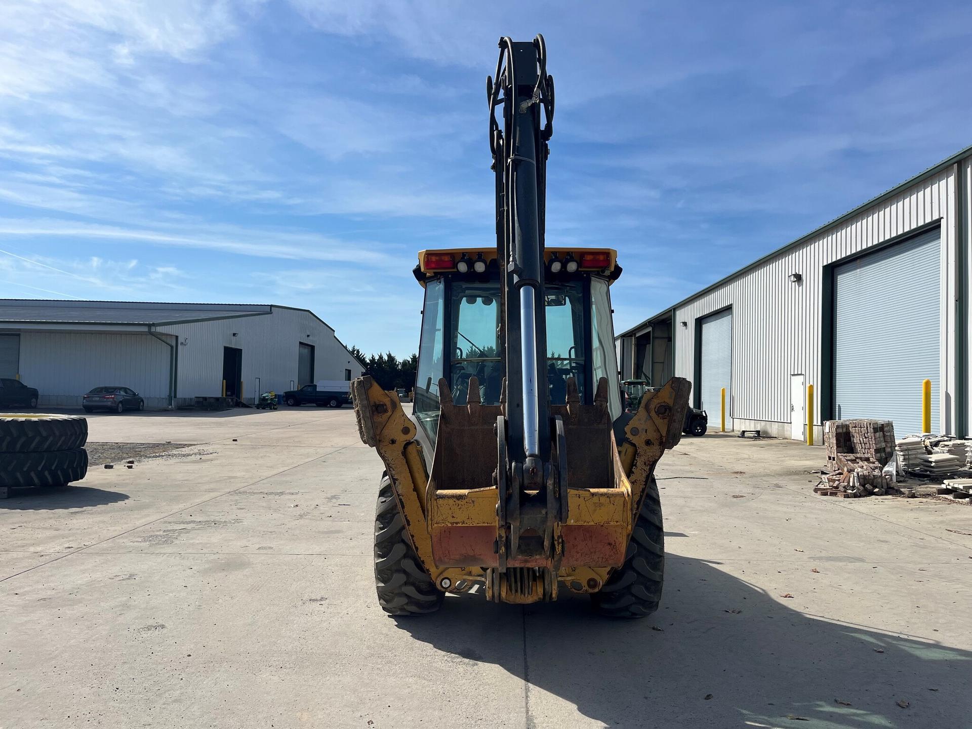 2010 John Deere 310SJ Image