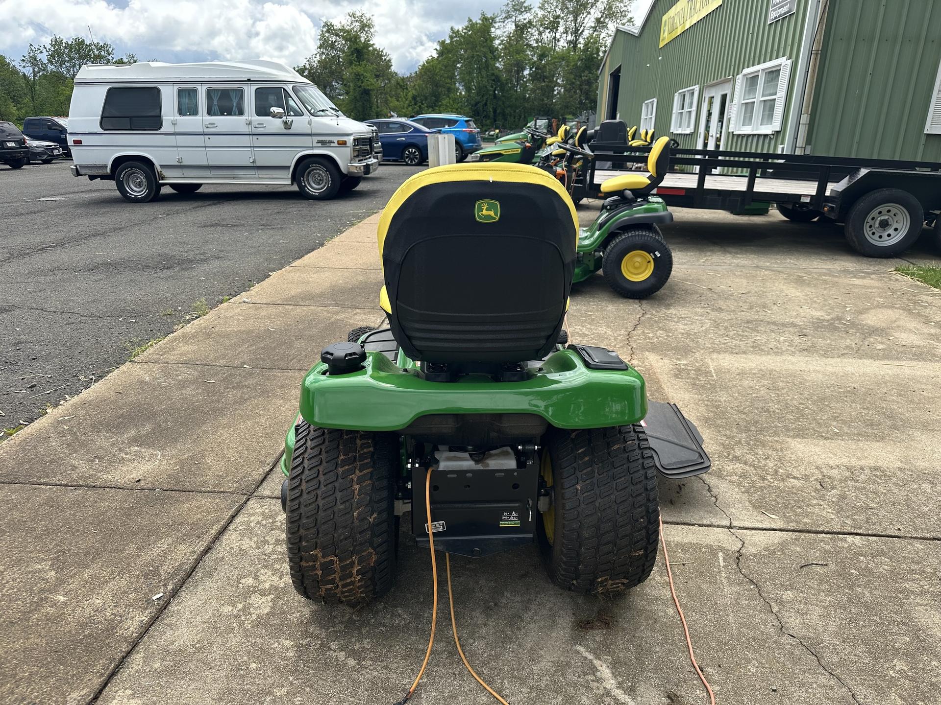 2024 John Deere x390 Image