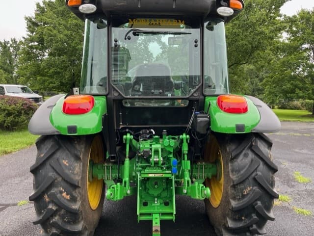 2024 John Deere 5075E Image