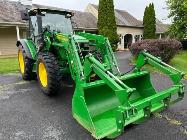 2024 John Deere 5075E Image