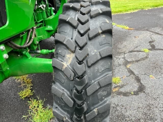 2024 John Deere 5075E Image
