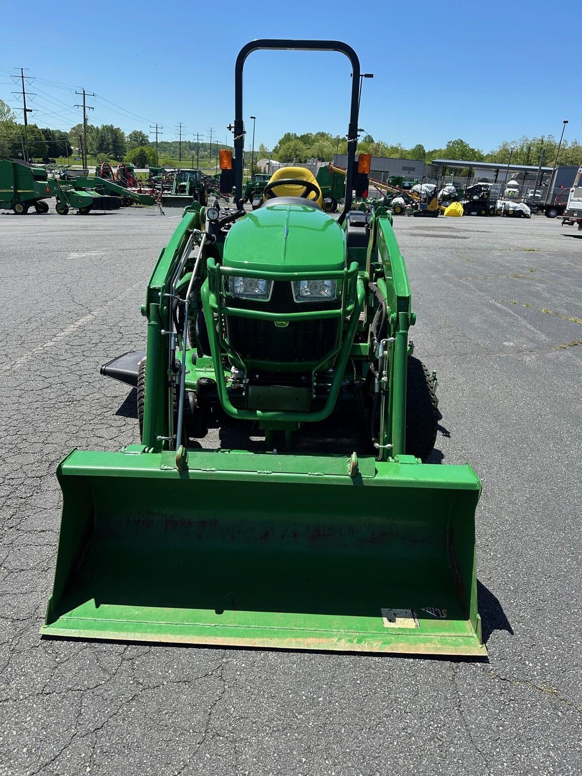 2017 John Deere 2038R Image