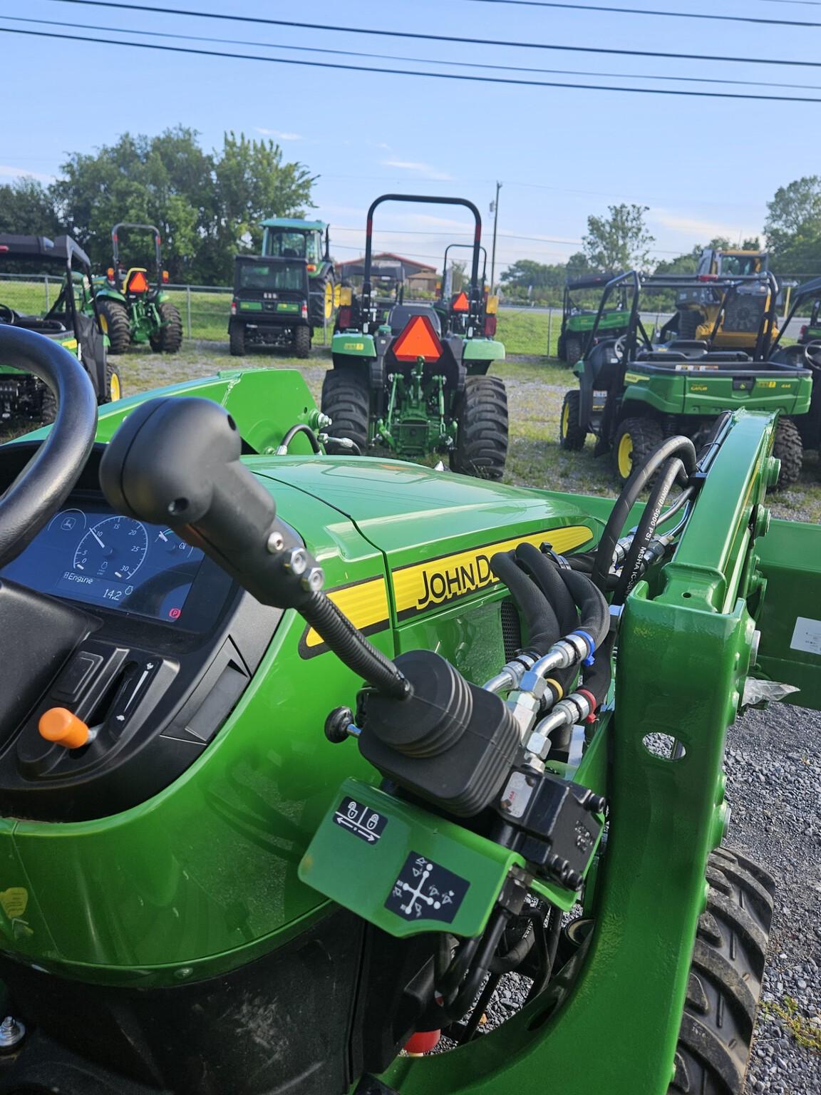 2023 John Deere 3038E Image