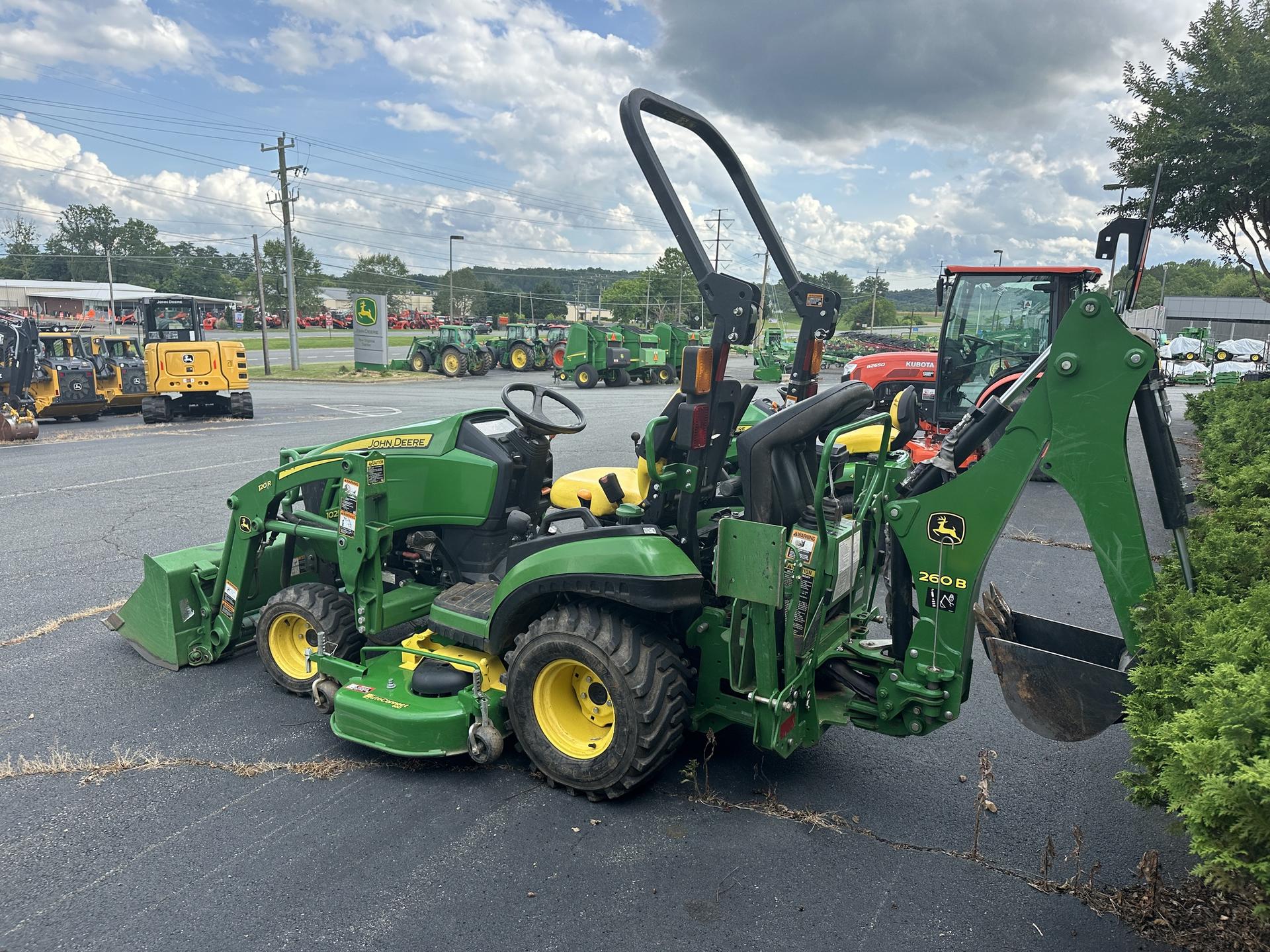 2018 John Deere 1025R Image