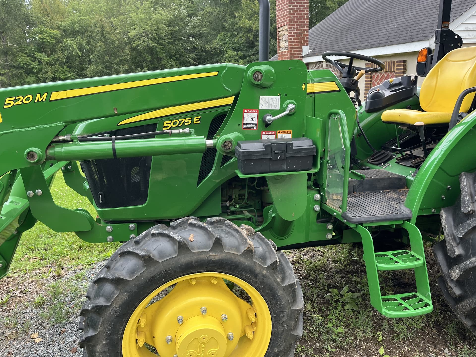 2019 John Deere 5075E Image