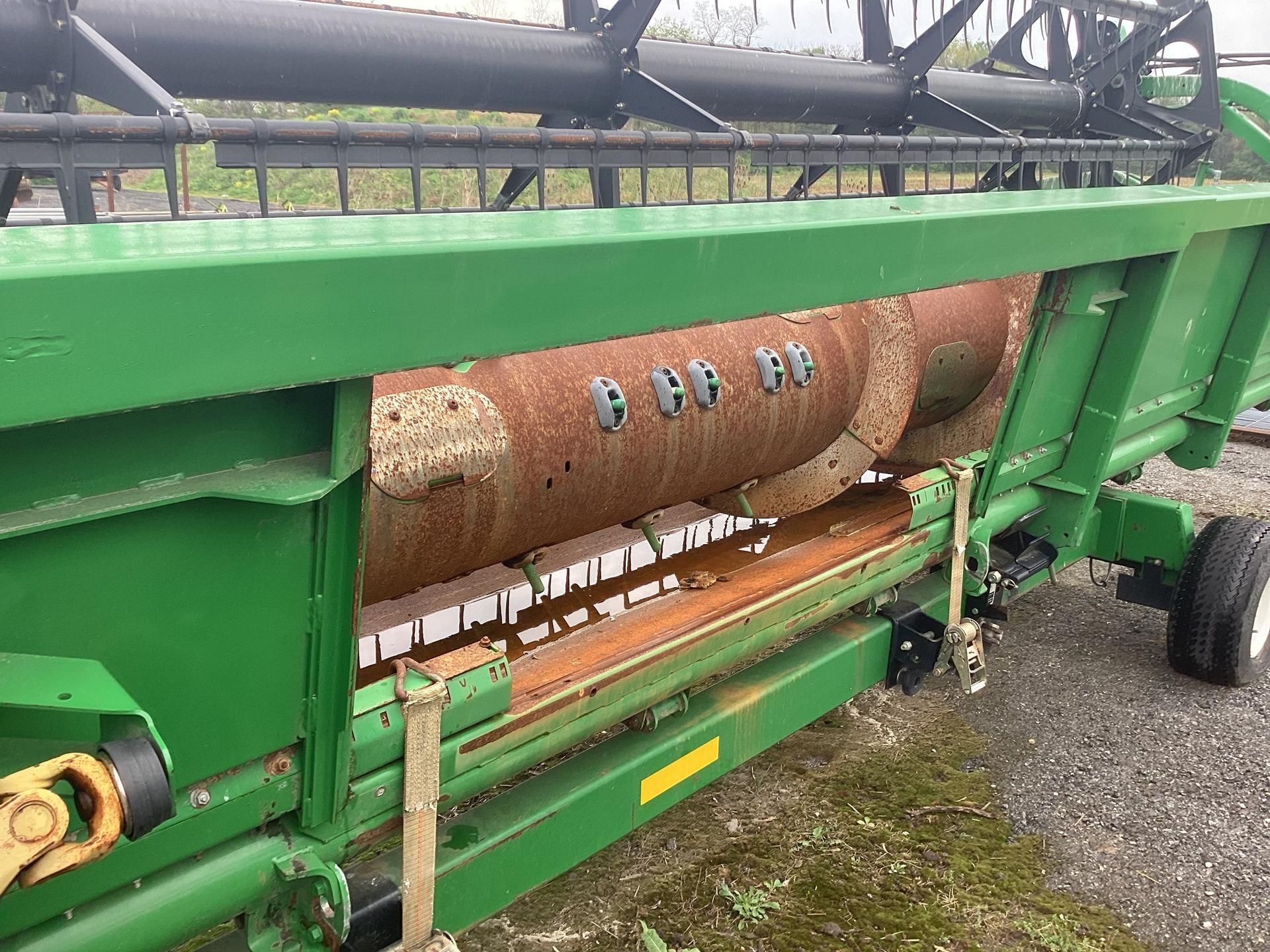 2004 John Deere 625F Image