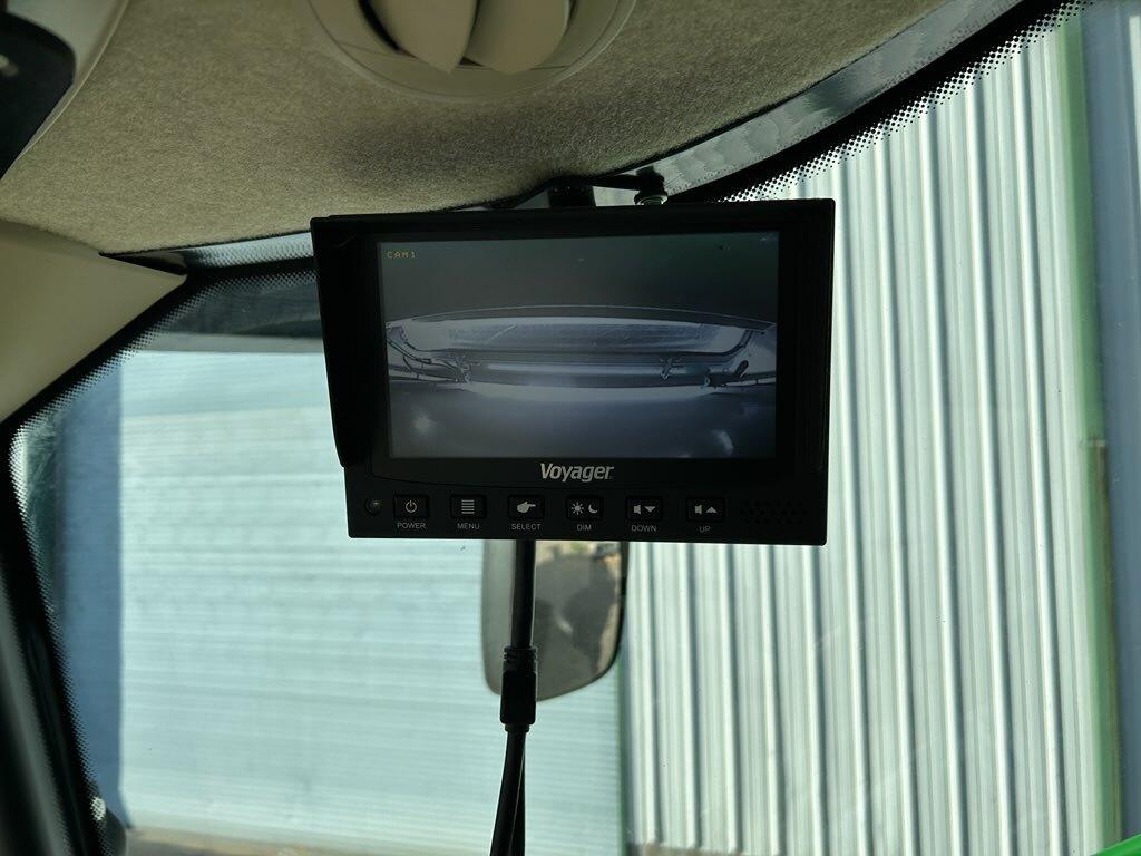 2017 John Deere S660 Image