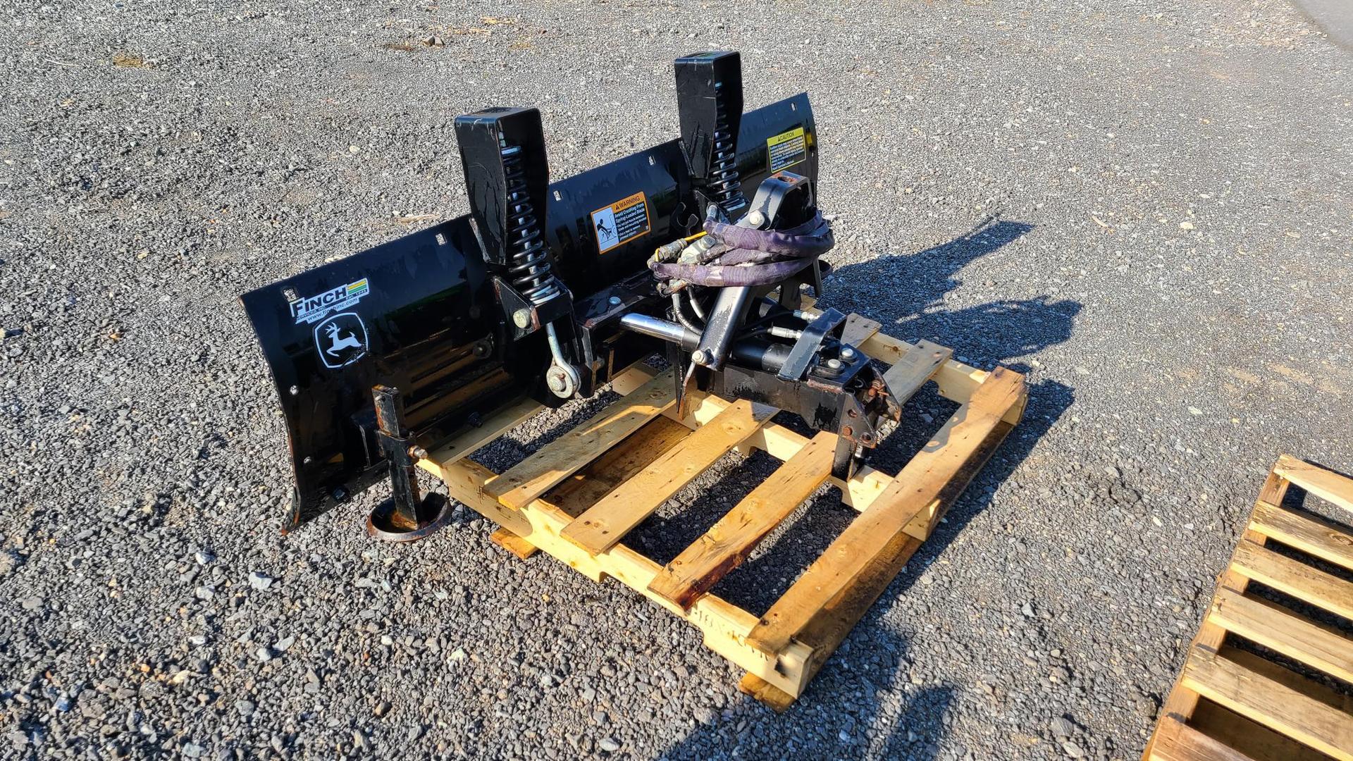 2016 John Deere 366 Front Blade Image