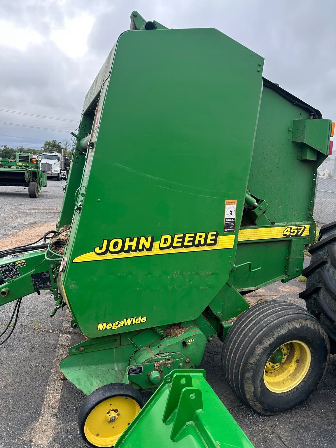 2001 John Deere 457 Image